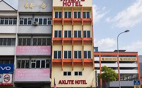 Collection O Axlite Hotel