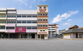Collection O Axlite Hotel